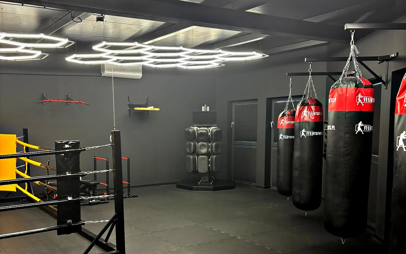 KO Coach w PM Boxing Studio